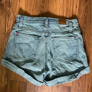 BDG urban outfitters high waist mom shorts for summer rolled size 28 size 6